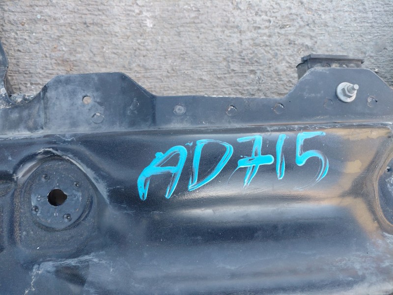 Recambio de puente delantero para peugeot 208 acces referencia OEM IAM 9808011780  