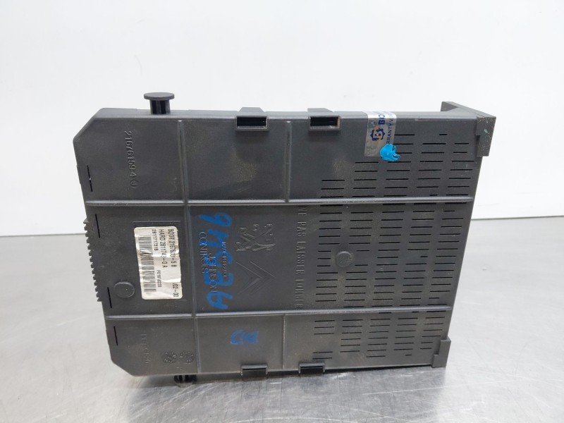 Recambio de caja reles / fusibles para peugeot 407 sw (6e_, 6d_) 2.7 hdi referencia OEM IAM 9661940180  