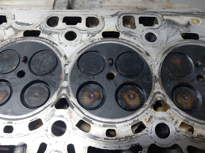 Recambio de culata para peugeot 3008 gt line referencia OEM IAM 1623158880  