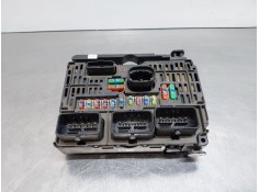 Recambio de caja reles / fusibles para peugeot 407 sw (6e_, 6d_) 2.7 hdi referencia OEM IAM S118983002Q 6500cg 9661682580