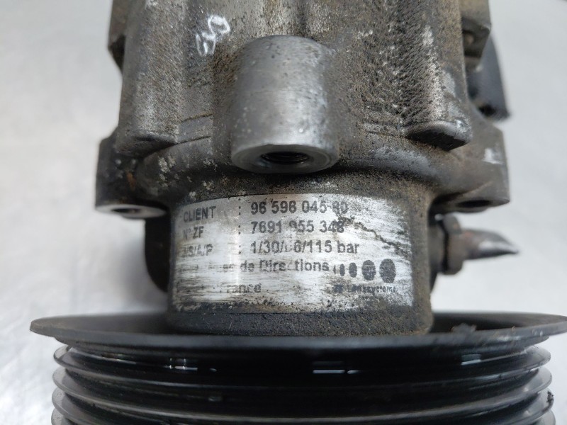 Recambio de bomba direccion para peugeot 407 sw (6e_, 6d_) 2.7 hdi referencia OEM IAM 4007HR 9659604580 