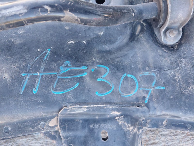 Recambio de puente delantero para fiat 500 sport referencia OEM IAM 52064531  