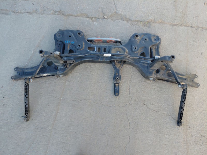 Recambio de puente delantero para seat arona suv referencia OEM IAM 2Q0199315  