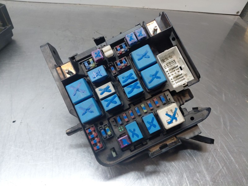 Recambio de caja reles / fusibles para kia cee´d sporty wagon active referencia OEM IAM 919510Q000  