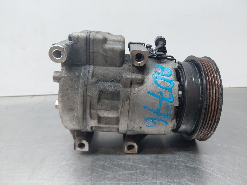 Recambio de compresor aire acondicionado para kia cee´d sporty wagon active referencia OEM IAM 977012H240  