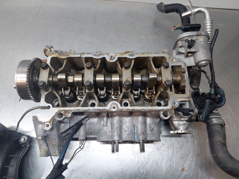 Recambio de culata para fiat 500 dolcevita referencia OEM IAM 73504281  