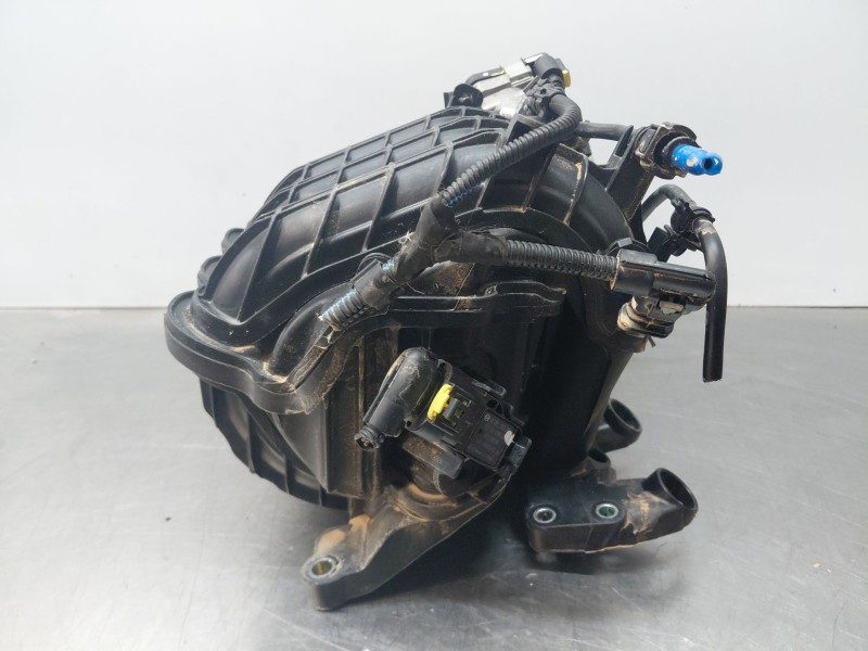 Recambio de colector admision para fiat 500 dolcevita referencia OEM IAM 77368799  