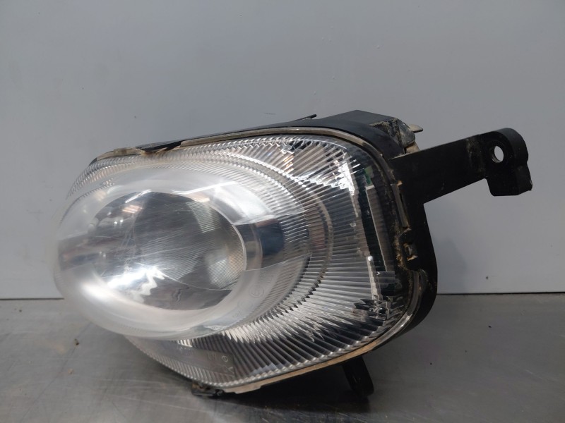 Recambio de faro antiniebla izquierdo para fiat 500 dolcevita referencia OEM IAM 52007767  
