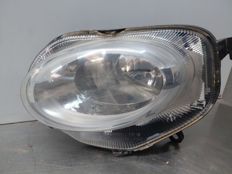Recambio de faro antiniebla izquierdo para fiat 500 dolcevita referencia OEM IAM 52007767  