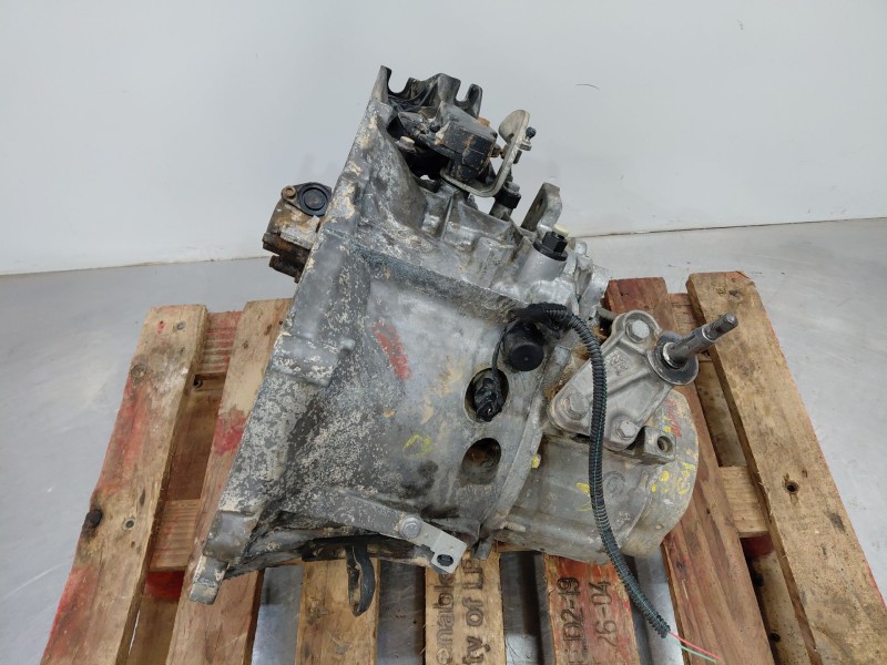 Recambio de caja cambios para peugeot partner kasten active referencia OEM IAM   