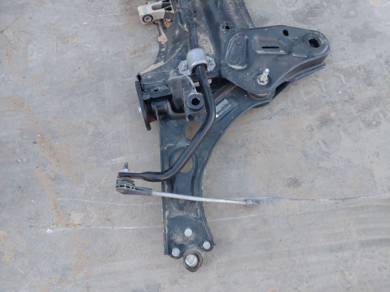 Recambio de puente delantero para opel corsa f elegance referencia OEM IAM 9834696980  