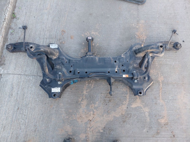 Recambio de puente delantero para kia rio (yb) concept referencia OEM IAM 62400H8510  