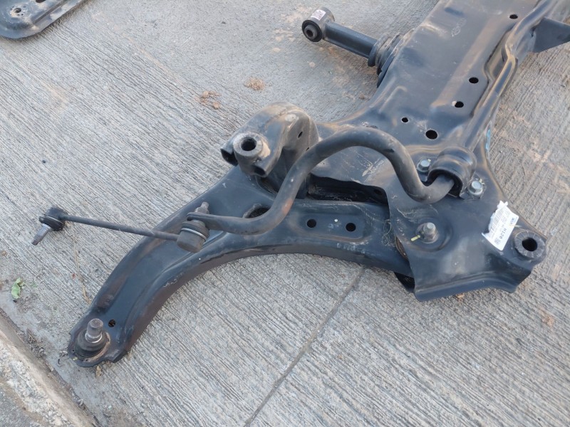 Recambio de puente delantero para kia rio (yb) concept referencia OEM IAM 62400H8510  