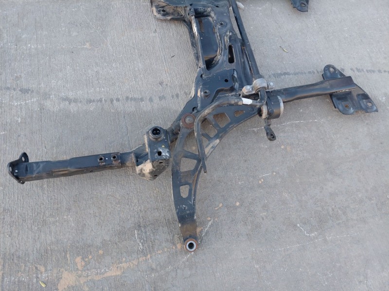 Recambio de puente delantero para bmw mini countryman (r60) classic referencia OEM IAM 31119807744  