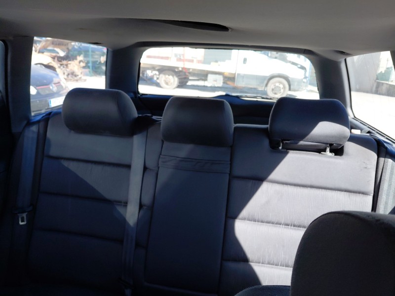 audi a4 b5 avant (8d5) del año 2001