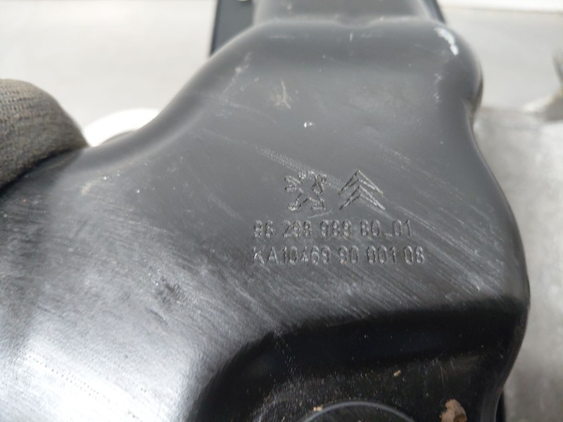 Recambio de carter para opel mokka edition referencia OEM IAM 9829898980  