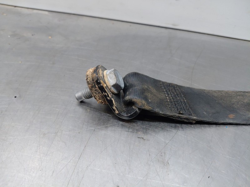 Recambio de cinturon seguridad trasero derecho para opel mokka edition referencia OEM IAM 98394563XX  