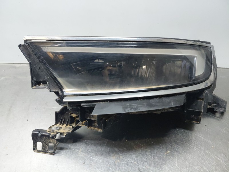 Recambio de faro izquierdo para opel mokka edition referencia OEM IAM   