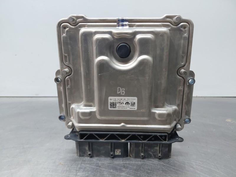 Recambio de centralita motor uce para opel mokka edition referencia OEM IAM 9858323580  