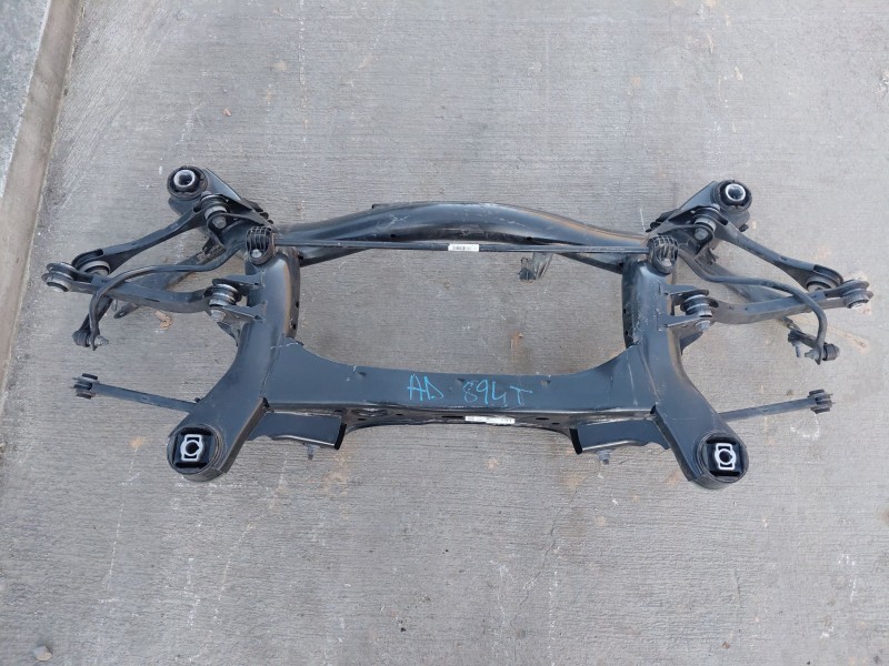 Recambio de puente trasero para bmw serie 3 berlina (g20) sport referencia OEM IAM 33316853613  