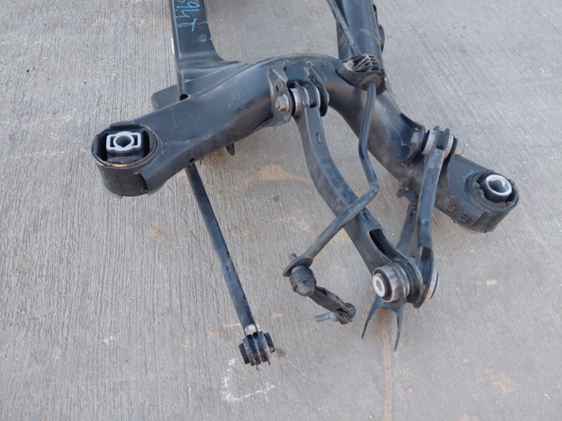 Recambio de puente trasero para bmw serie 3 berlina (g20) sport referencia OEM IAM 33316853613  