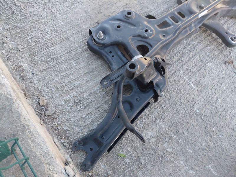 Recambio de puente delantero para volkswagen t-cross advance referencia OEM IAM 2Q0199315  