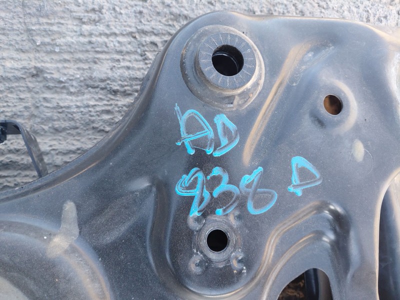 Recambio de puente delantero para volkswagen t-cross advance referencia OEM IAM 2Q0199315  