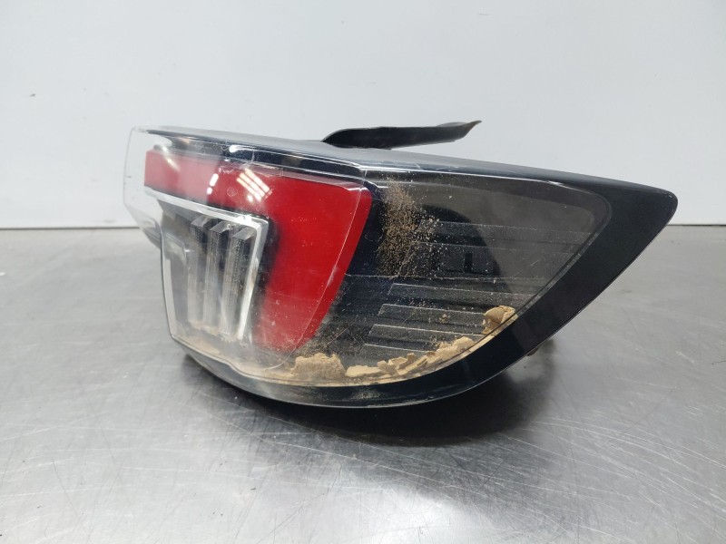 Recambio de piloto trasero derecho para opel mokka edition referencia OEM IAM   