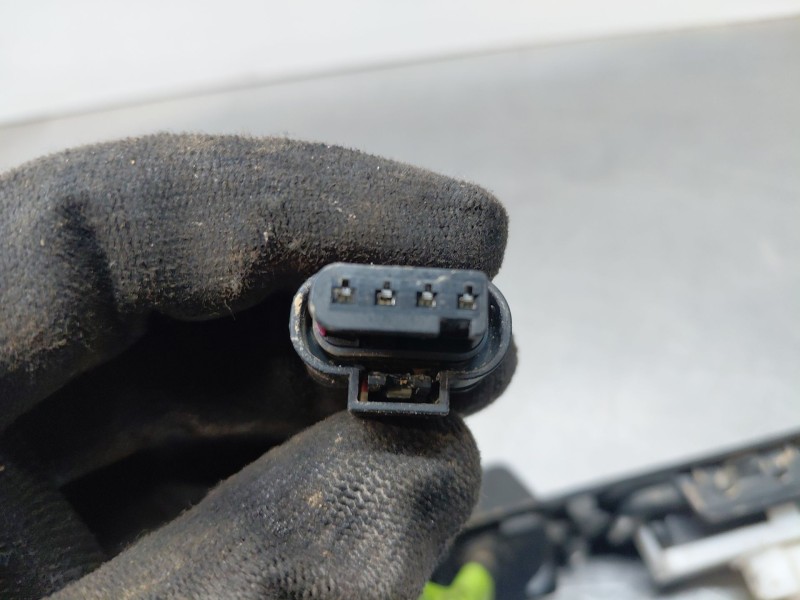 Recambio de maneta exterior porton para opel mokka edition referencia OEM IAM   