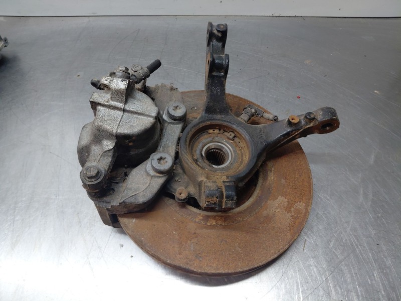 Recambio de mangueta delantera derecha para opel mokka edition referencia OEM IAM   