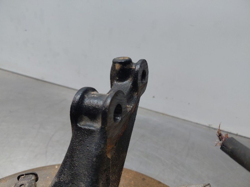 Recambio de mangueta delantera izquierda para opel mokka edition referencia OEM IAM   