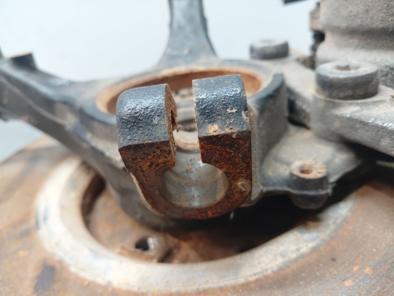 Recambio de mangueta delantera izquierda para opel mokka edition referencia OEM IAM   