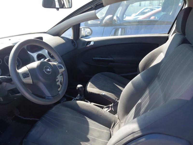 opel corsa d (s07) del año 2007