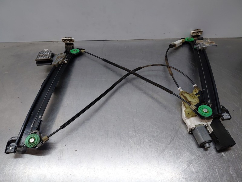 Recambio de elevalunas delantero izquierdo para peugeot 407 coupé (6c_) 2.7 hdi referencia OEM IAM 9221V8  