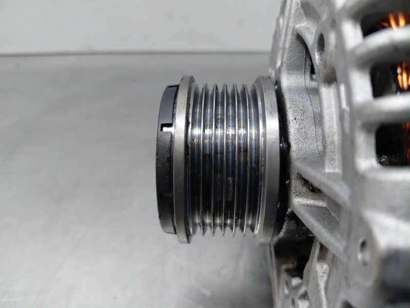 Recambio de alternador para peugeot 407 coupé (6c_) 2.7 hdi referencia OEM IAM 5705CJ  