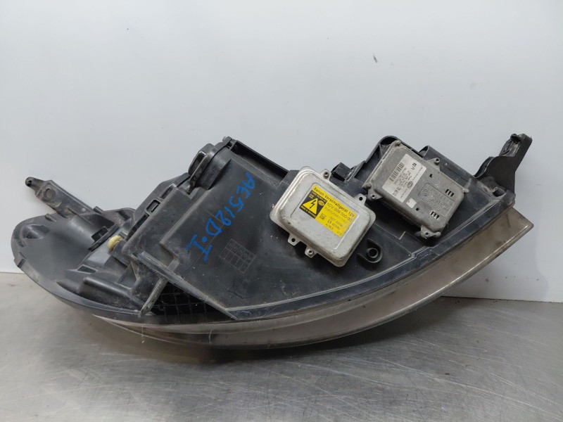 Recambio de faro izquierdo para peugeot 407 coupé (6c_) 2.7 hdi referencia OEM IAM 620880  