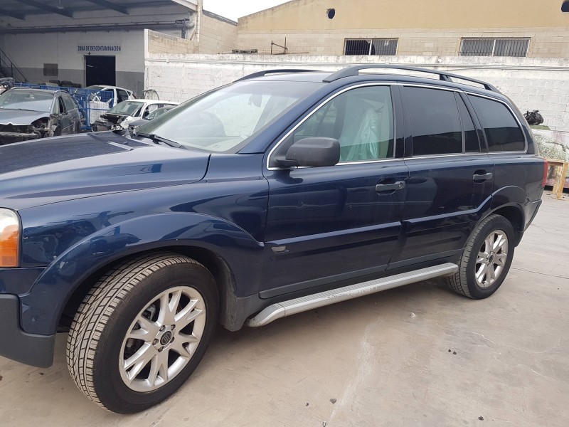 volvo xc90 del año 2004