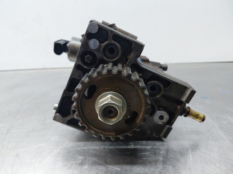 Recambio de bomba inyeccion para peugeot 407 coupé (6c_) 2.7 hdi referencia OEM IAM 1920HJ  