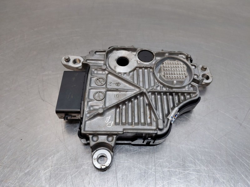 Recambio de modulo electronico para peugeot 3008 gt line referencia OEM IAM 1681144880  