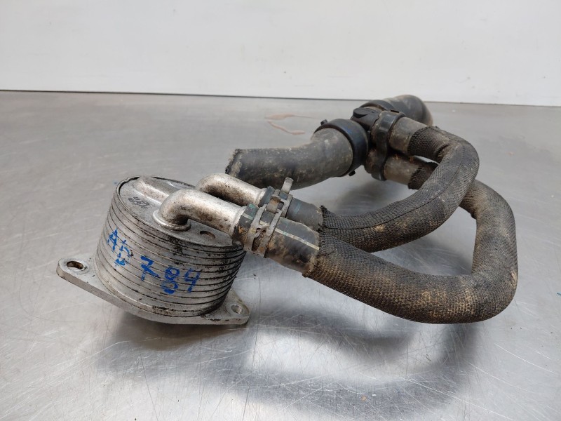 Recambio de enfriador aceite motor para peugeot 3008 gt line referencia OEM IAM 9827747580  