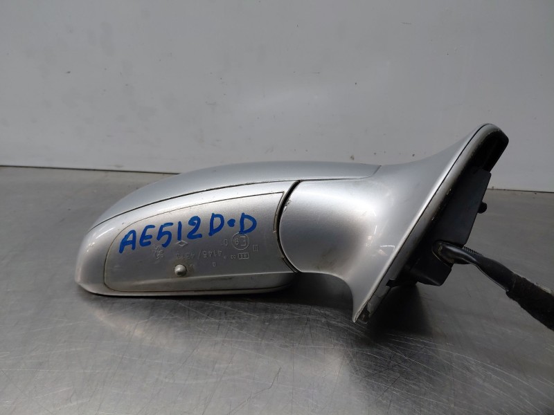 Recambio de retrovisor derecho para peugeot 407 coupé (6c_) 2.7 hdi referencia OEM IAM 815495  