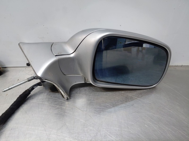 Recambio de retrovisor derecho para peugeot 407 coupé (6c_) 2.7 hdi referencia OEM IAM 815495  