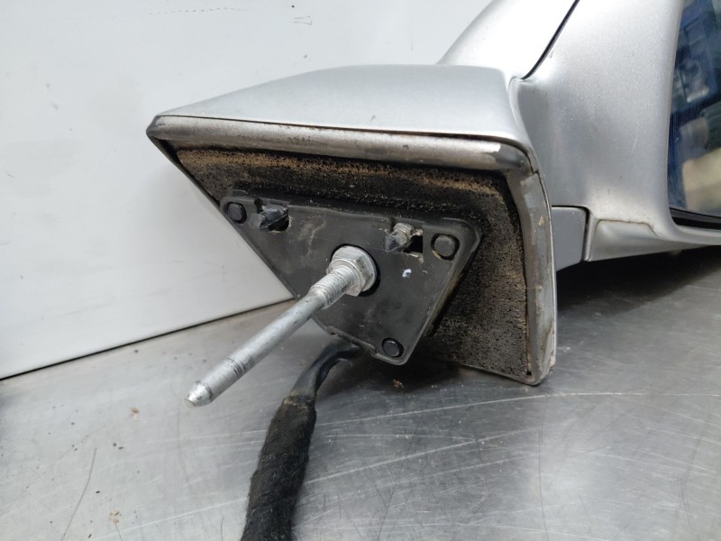 Recambio de retrovisor derecho para peugeot 407 coupé (6c_) 2.7 hdi referencia OEM IAM 815495  