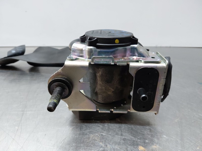 Recambio de cinturon seguridad trasero izquierdo para ford focus active referencia OEM IAM 2770021  