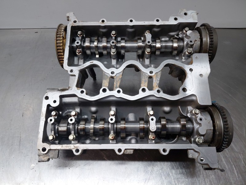 Recambio de tapa balancines para ford focus active referencia OEM IAM 2678430  