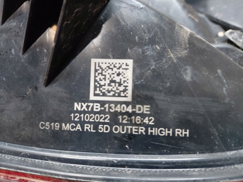 Recambio de piloto trasero derecho para ford focus active referencia OEM IAM 2673311  