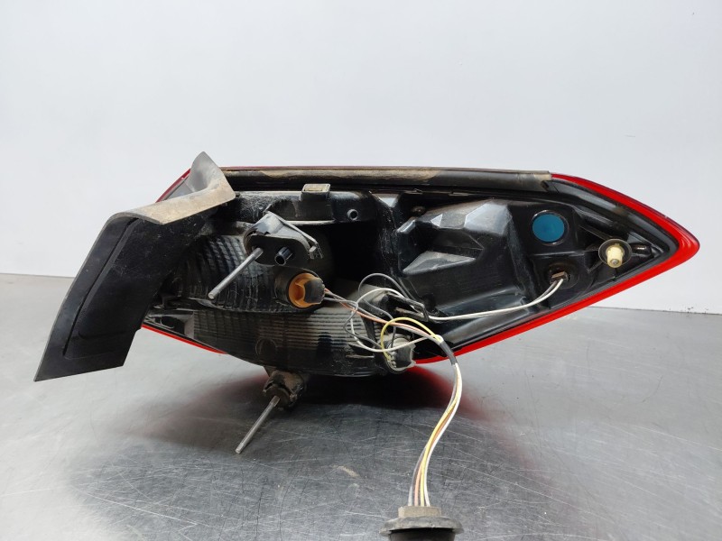 Recambio de piloto trasero izquierdo para ford focus active referencia OEM IAM 2673308 nx7b13405de 