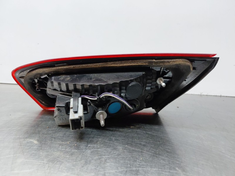 Recambio de piloto trasero izquierdo interior para ford focus active referencia OEM IAM 2540397  