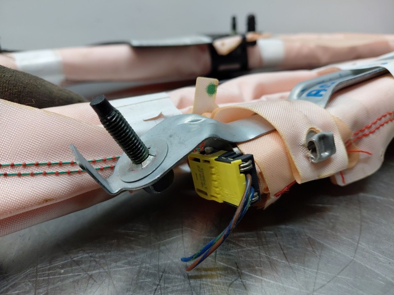 Recambio de airbag cortina delantero izquierdo para ford focus active referencia OEM IAM 2474206  