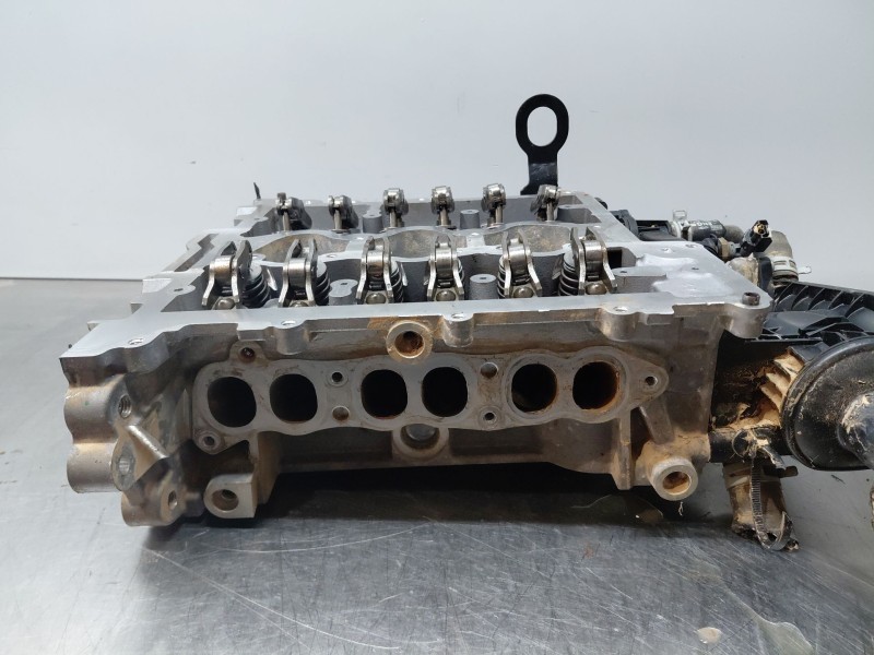 Recambio de culata para ford focus active referencia OEM IAM 2521463  